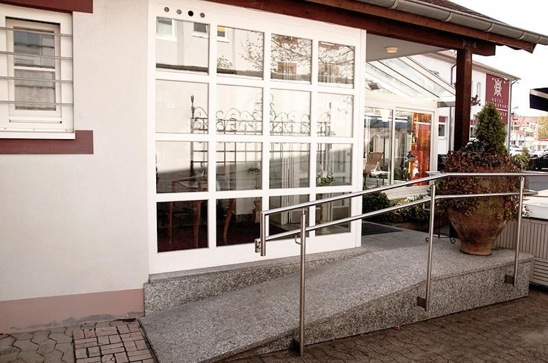 Hotel Goldener Stern Sankt Ingbert Exteriér fotografie